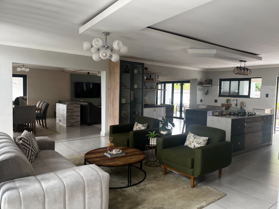 To Let 6 Bedroom Property for Rent in Seasons Lifestyle Estate North West